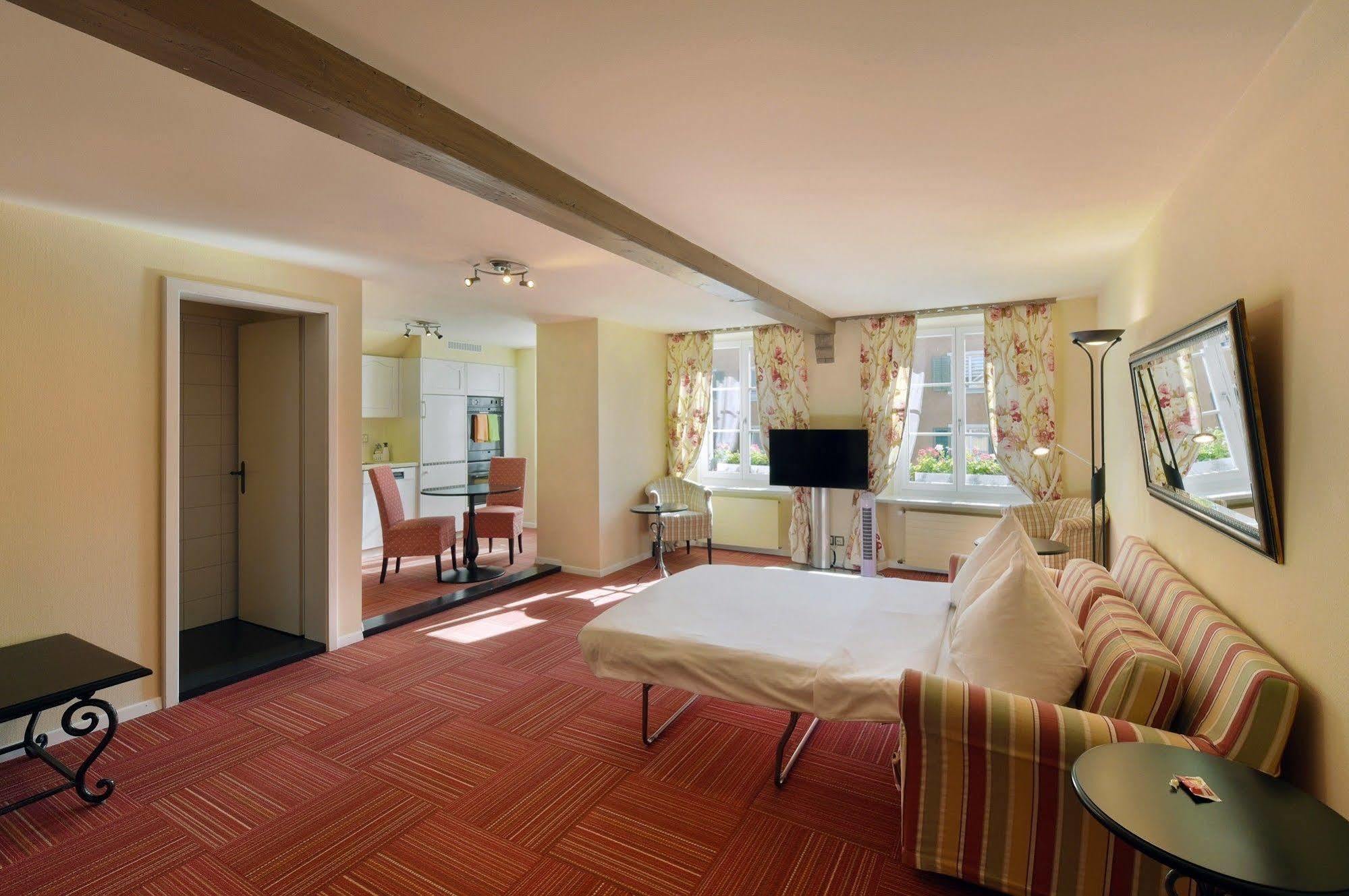 Romantik Hotel Schwan Horgen Buitenkant foto
